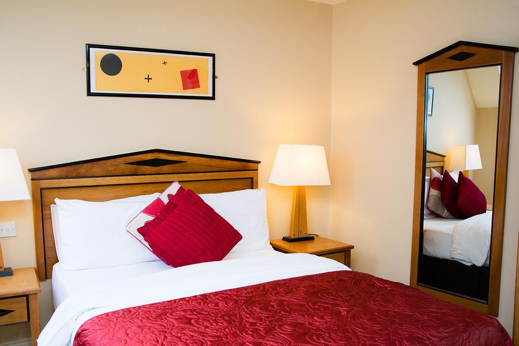 Davitts Guesthouse Kenmare Exteriör bild